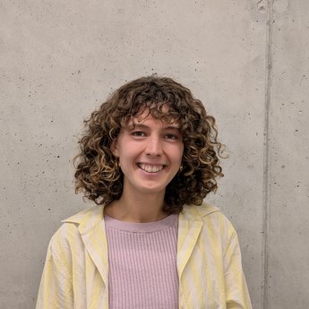 Portrait of Lara Kolbert